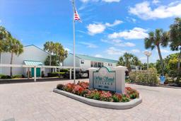 Picture of 5641 Midnight Pass Road Unit 902, Sarasota, FL 34242
