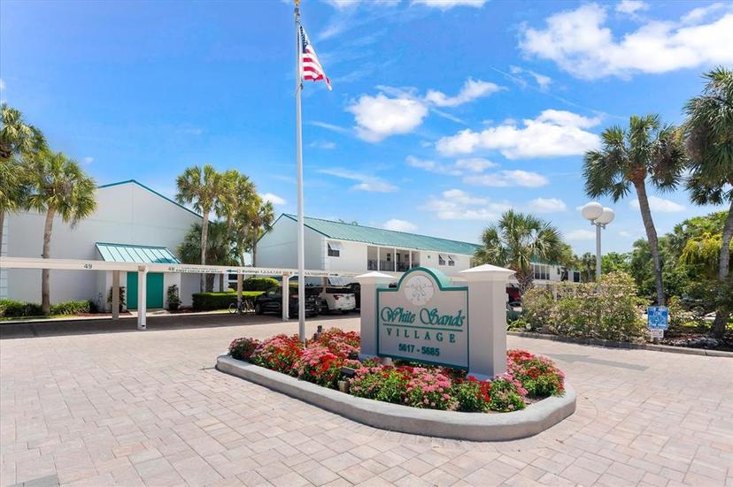 Picture of 5641 Midnight Pass Road Unit 902, Sarasota FL 34242