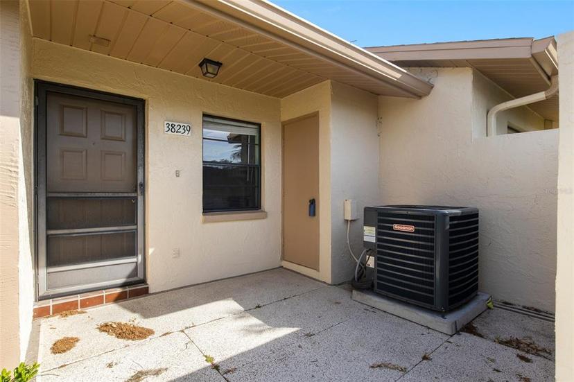 Picture of 38239 Boxwood Drive, Zephyrhills FL 33542