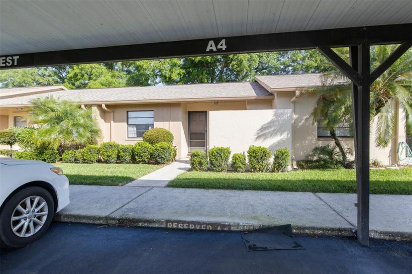 Picture of 38239 Boxwood Drive, Zephyrhills FL 33542