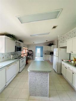 Picture of 1814 Winchester Court S, Saint Cloud, FL 34771