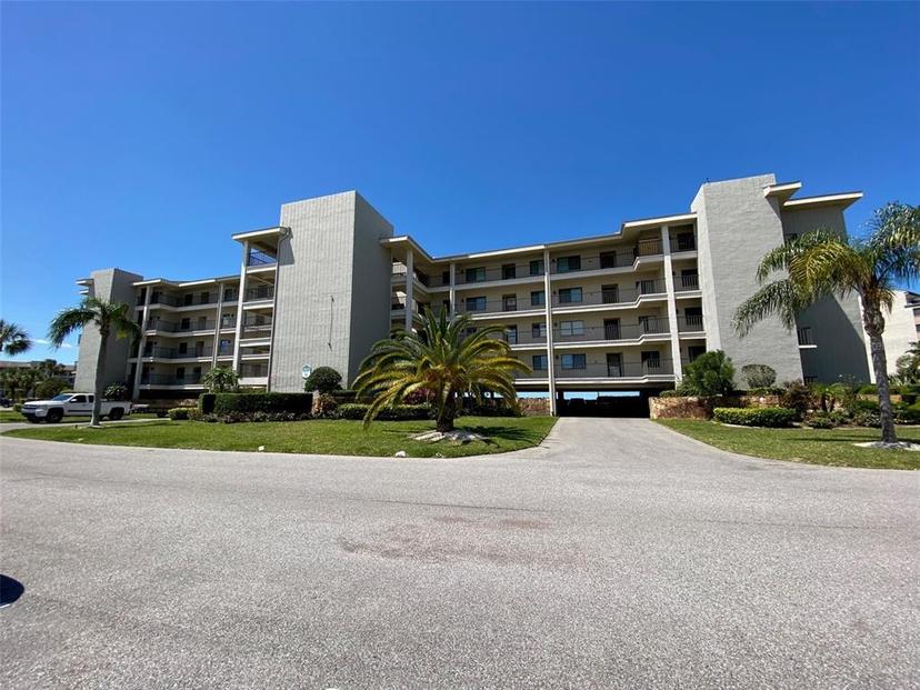 Picture of 8251 Brent Street Unit 927, Port Richey FL 34668