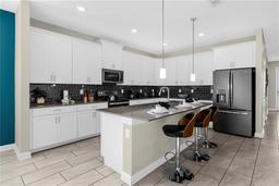 Picture of 8950 Cabot Cliffs Drive, Davenport, FL 33896