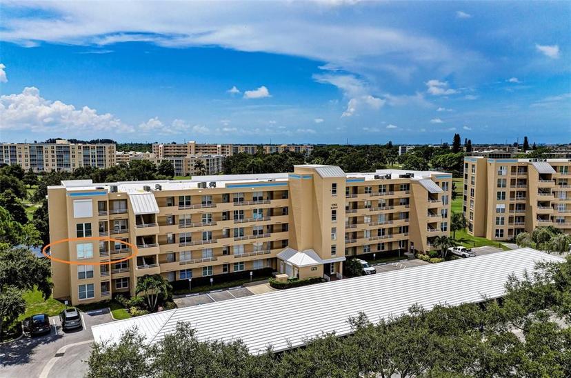 Picture of 3750 Pinebrook Circle Unit 301, Bradenton FL 34209