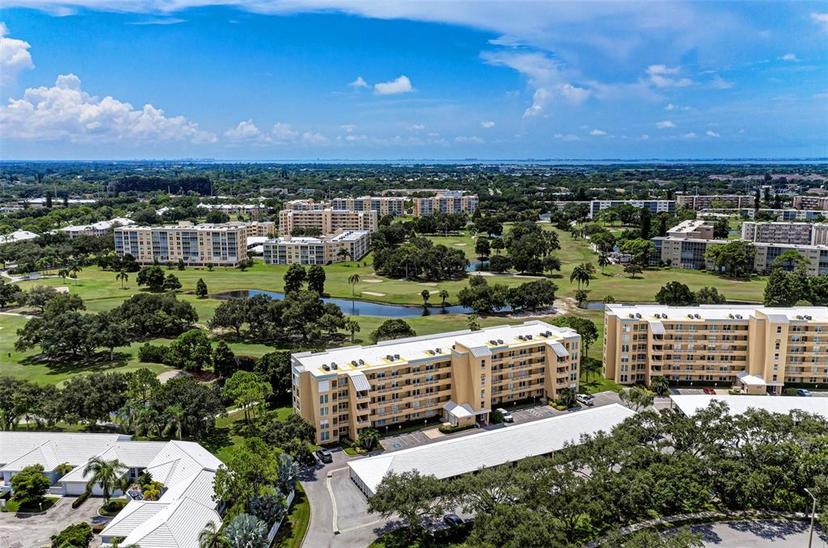 Picture of 3750 Pinebrook Circle Unit 301, Bradenton FL 34209