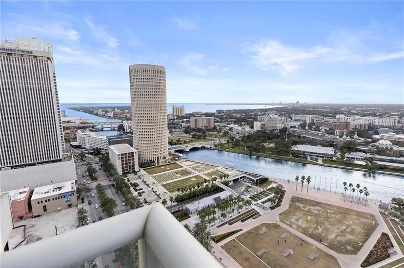 Picture of 777 N Ashley Drive Unit 2601, Tampa FL 33602