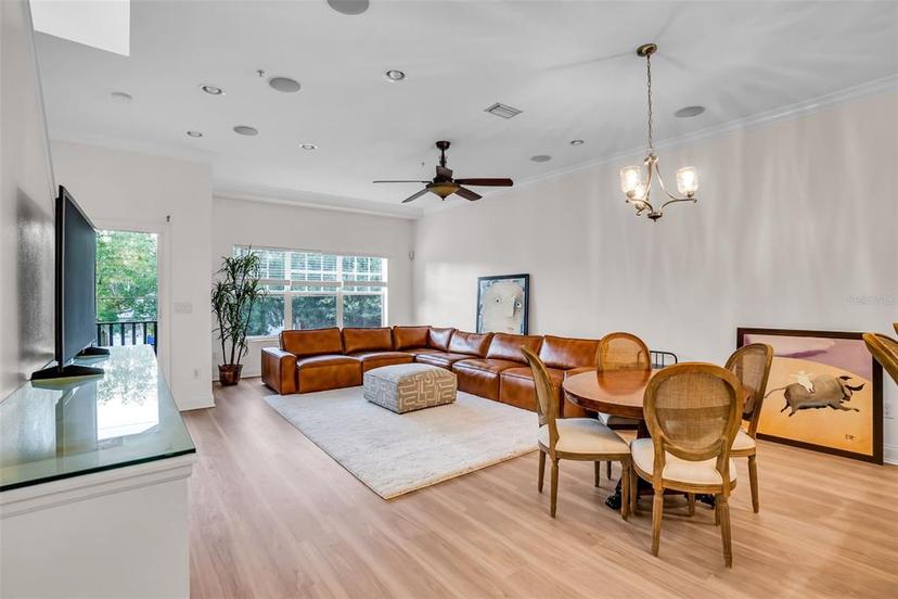 Picture of 111 N Albany Avenue Unit 16, Tampa FL 33606