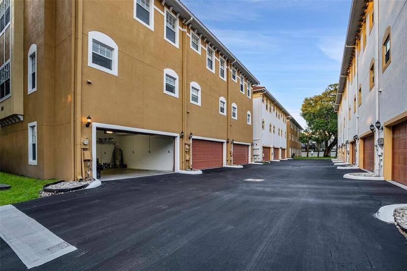 Picture of 111 N Albany Avenue Unit 16, Tampa FL 33606