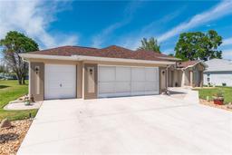 Picture of 5205 NW 21St Loop, Ocala, FL 34482