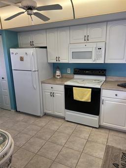 Picture of 113 Pine Hollow Drive Unit 113, Englewood, FL 34223