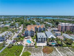 Picture of 1108 Gulf Boulevard Unit 103, Indian Rocks Beach, FL 33785