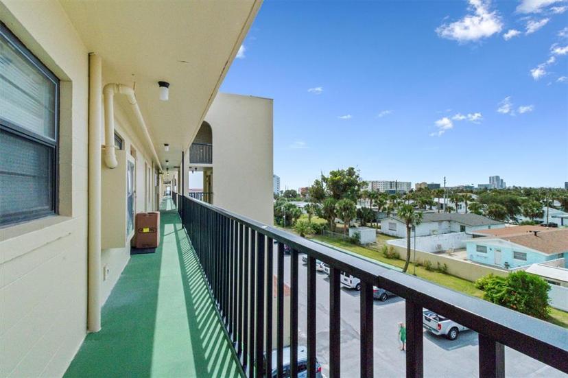 Picture of 1433 N Atlantic Avenue Unit 422, Daytona Beach FL 32118