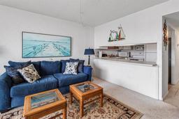 Picture of 1433 N Atlantic Avenue Unit 422, Daytona Beach, FL 32118