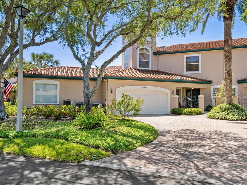 Picture of 1703 Starling Drive Unit 1703, Sarasota FL 34231