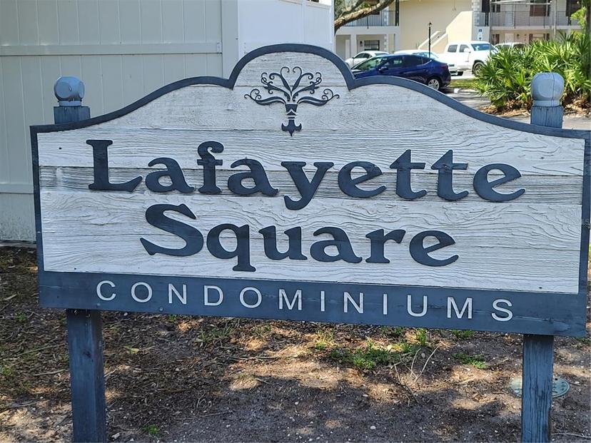 Picture of 101 Lake Avenue Ne Unit 222, Largo FL 33771