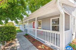 Picture of 3328 47Th Avenue E, Bradenton, FL 34203
