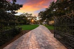 Picture of 3336 Old Oak Drive, Sarasota, FL 34239