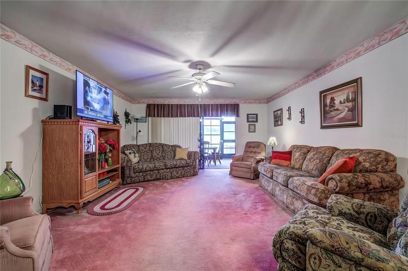 Picture of 651 E Hartford Street Unit 2B, Hernando FL 34442