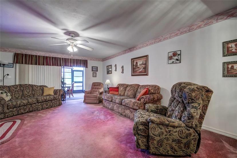 Picture of 651 E Hartford Street Unit 2B, Hernando FL 34442