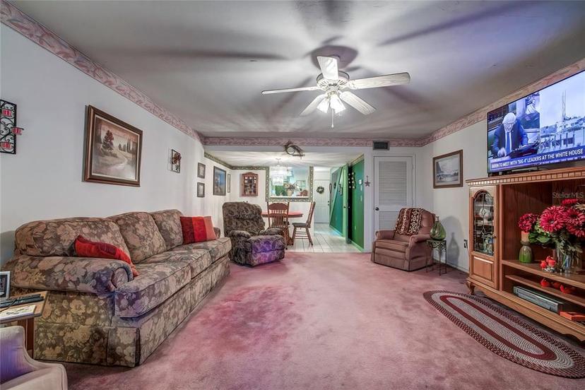 Picture of 651 E Hartford Street Unit 2B, Hernando FL 34442