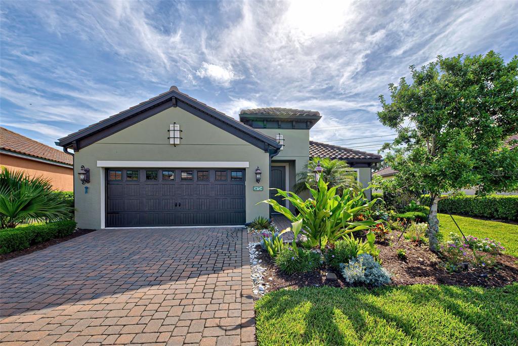 Picture of 26724 Weiskopf Drive, Englewood, FL 34223