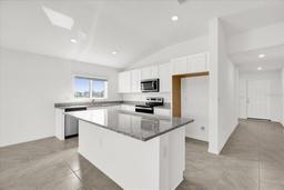 Picture of 2633 Hancock Crossing Drive, Bartow, FL 33830
