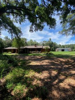 Picture of 1921 Smitty Road, Lady Lake, FL 32159