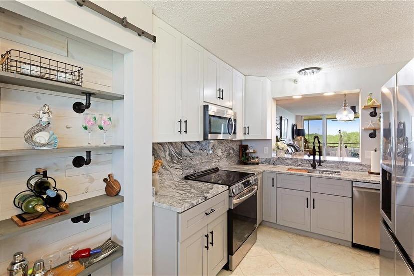 Picture of 4410 Fairways Boulevard Unit 406, Bradenton FL 34209