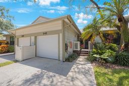 Picture of 842 Amelia Court Ne, St Petersburg, FL 33702