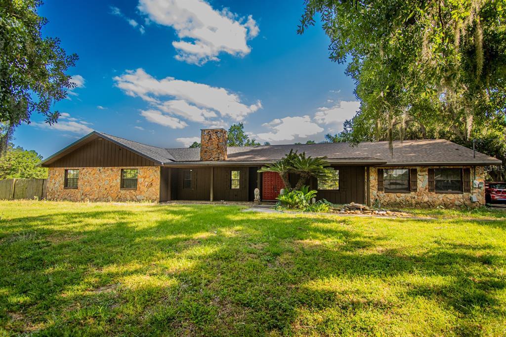 Picture of 4805 Bugg Road, Plant City, FL 33567