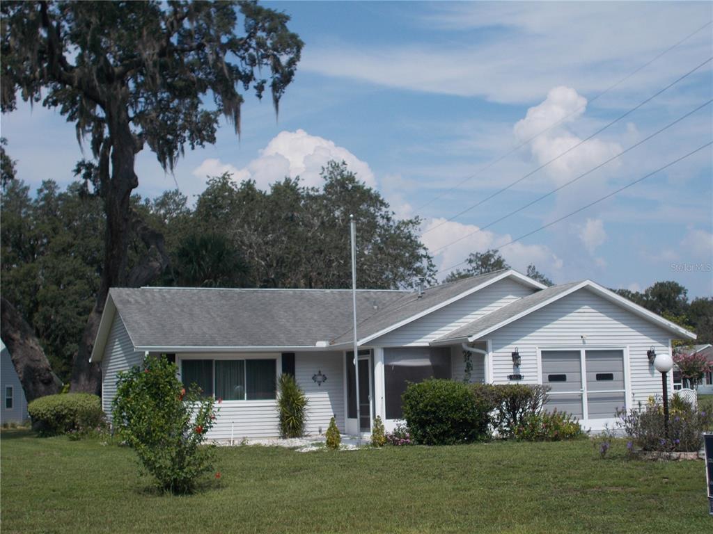 Picture of 612 Fannich Court, Leesburg, FL 34788