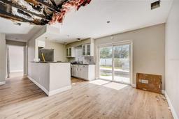 Picture of 837 Park Manor Drive, Orlando, FL 32825