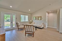 Picture of 250 Portland Street, Hawthorne, FL 32640