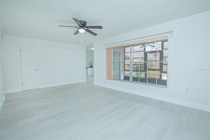 Picture of 1048 Plantation Drive Unit E-9, Kissimmee FL 34741