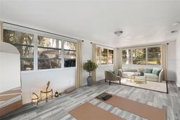 Picture of 1009 Loves Point Drive, Leesburg, FL 34748