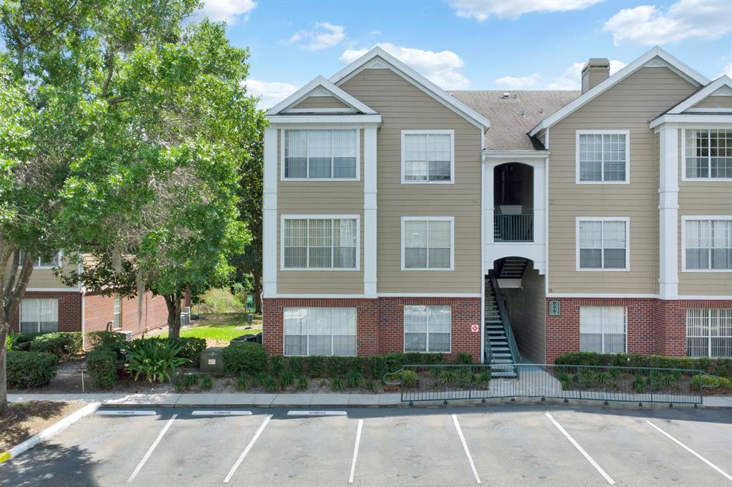 Picture of 13103 Mulberry Park Drive Unit 8211, Orlando, FL 32821