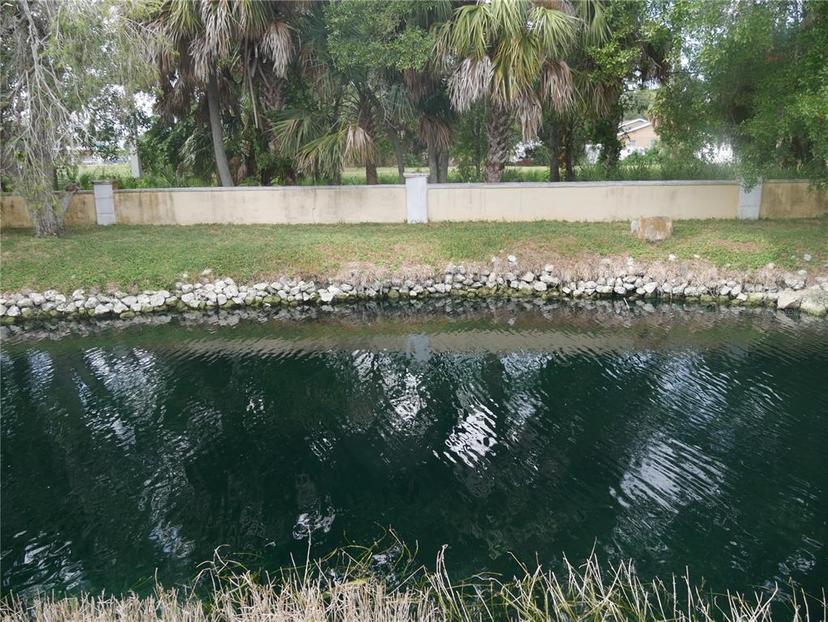 Picture of 2411 Aspinwall Street Unit 2411, Sarasota FL 34237