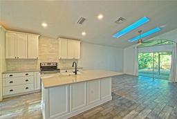 Picture of 1901 Aquarius Court, Oviedo, FL 32766