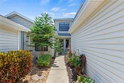Picture of 122 Baytree Boulevard, Tavares, FL 32778