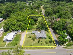 Picture of 304 E Noble Avenue, Bushnell, FL 33513