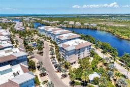 Picture of 395 Aruba Circle Unit 102, Bradenton, FL 34209
