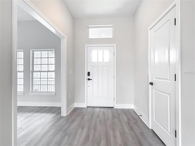 Picture of 13527 Ainsworth Lane, Port Charlotte FL 33981