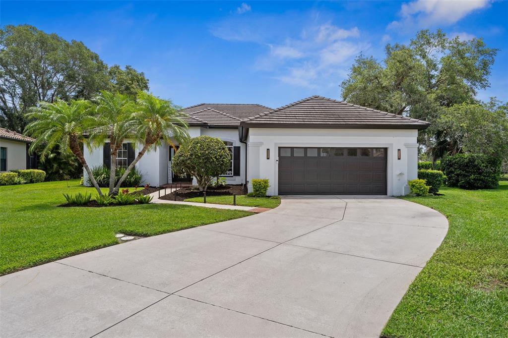 Picture of 5285 Far Oak Circle, Sarasota, FL 34238
