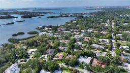 Picture of 1429 N Lake Shore Drive, Sarasota, FL 34231