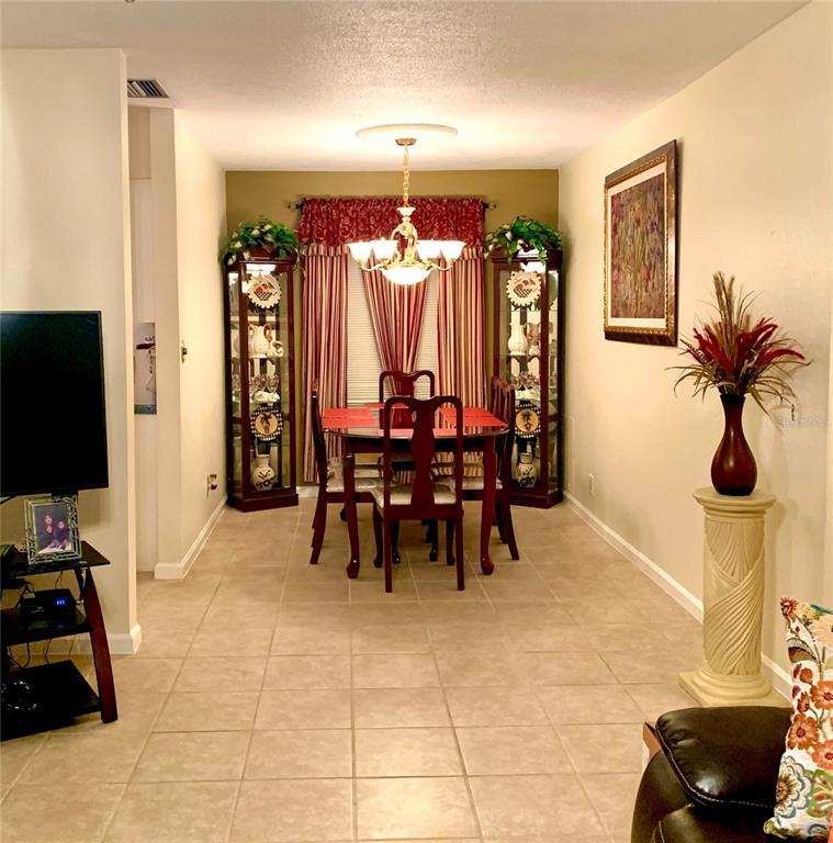 Picture of 4507 9Th Street W Unit E8, Bradenton FL 34207