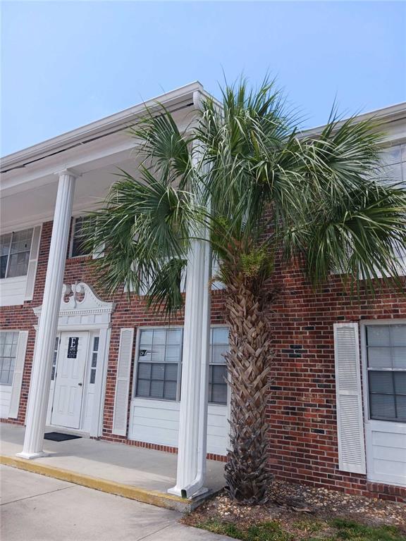 Picture of 4507 9Th Street W Unit E8, Bradenton FL 34207
