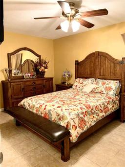 Picture of 4507 9Th Street W Unit E8, Bradenton, FL 34207