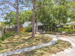 Picture of 3839 Berkshire Court, Palm Harbor, FL 34684