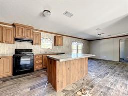Picture of 40407 Sunset Drive, Eustis, FL 32736