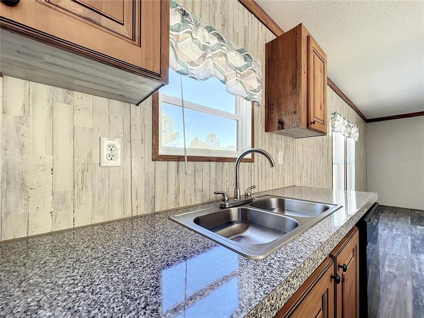 Picture of 40407 Sunset Drive, Eustis FL 32736